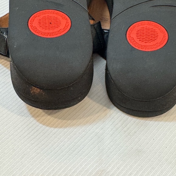 Fitflop Black Women's Sandals - Picture 12 of 14